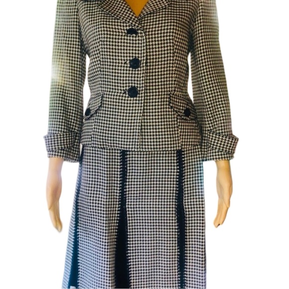 🔥 ANN TAYLOR Houndstooth Suit Skirt and Blazer. Item# 0040 - Picture 2 of 10